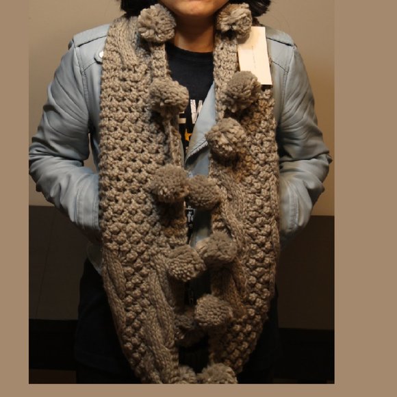 New Women Cable Knit Scarf, Gray - Picture 5 of 6